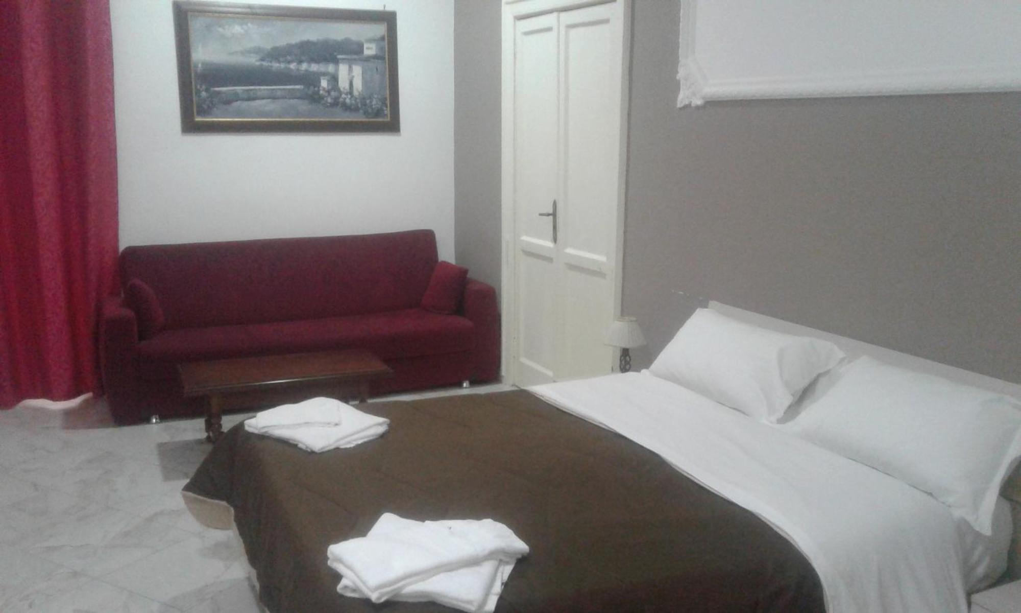 Hotel Pignatelli Napoli ภายนอก รูปภาพ