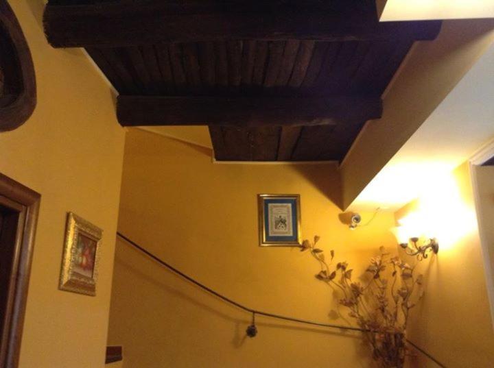 Hotel Pignatelli Napoli ภายนอก รูปภาพ