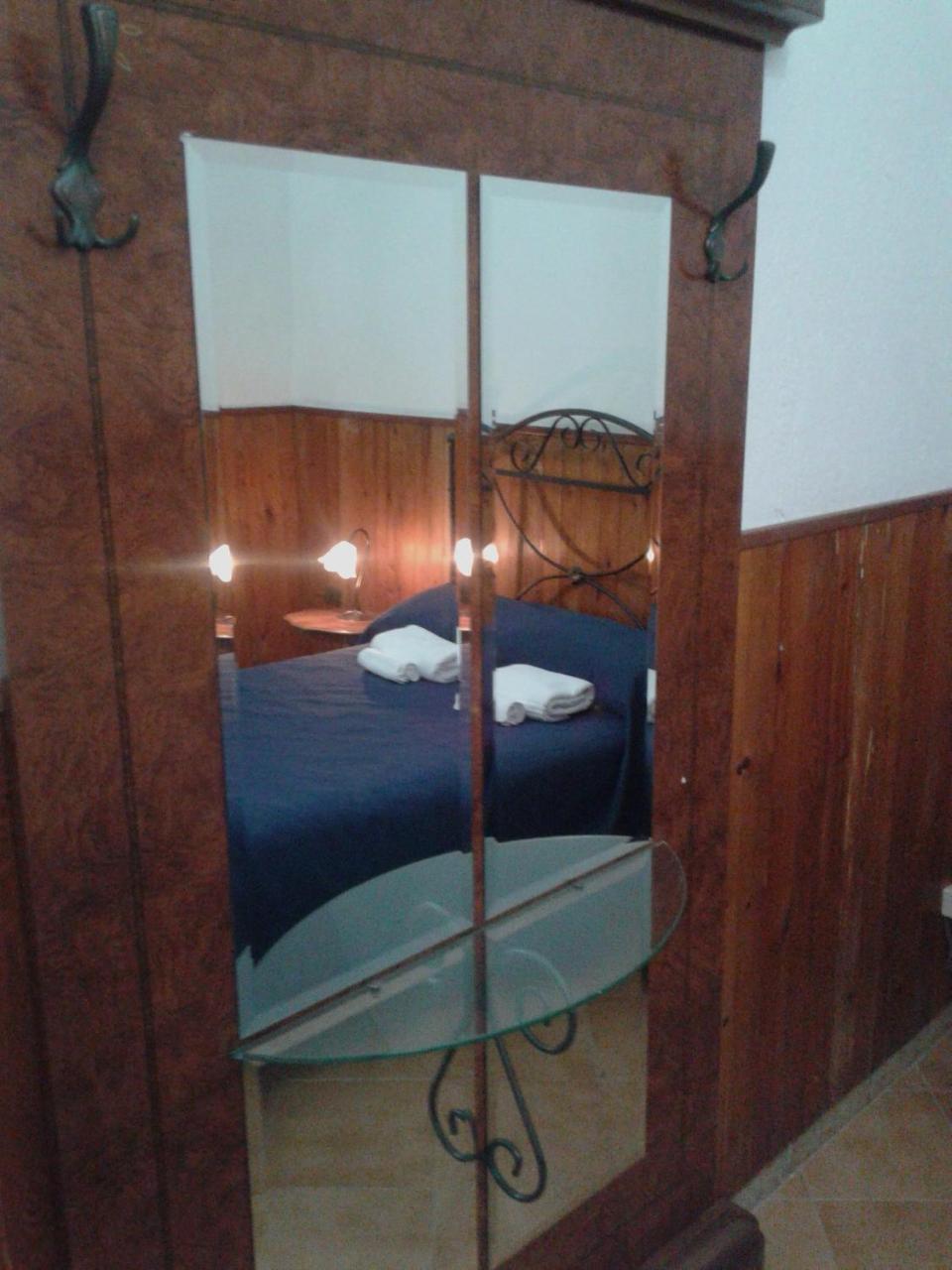 Hotel Pignatelli Napoli ภายนอก รูปภาพ