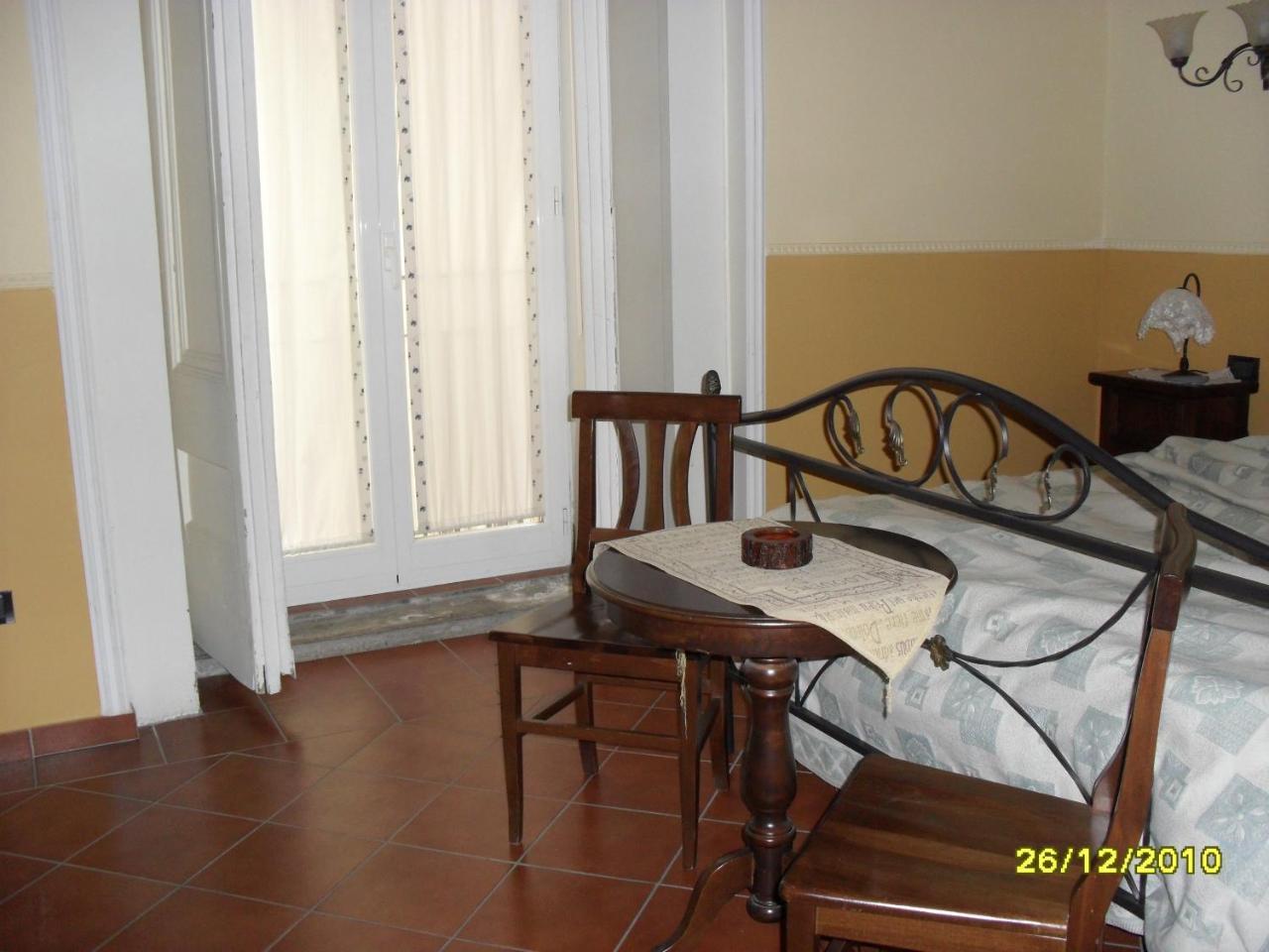Hotel Pignatelli Napoli ภายนอก รูปภาพ